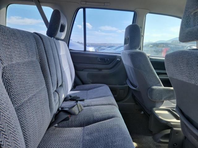 JHLRD1845VC002375 - 1997 HONDA CR-V LX SILVER photo 10