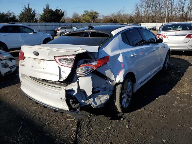 5XXGR4A61FG516907 - 2015 KIA OPTIMA SX WHITE photo 3