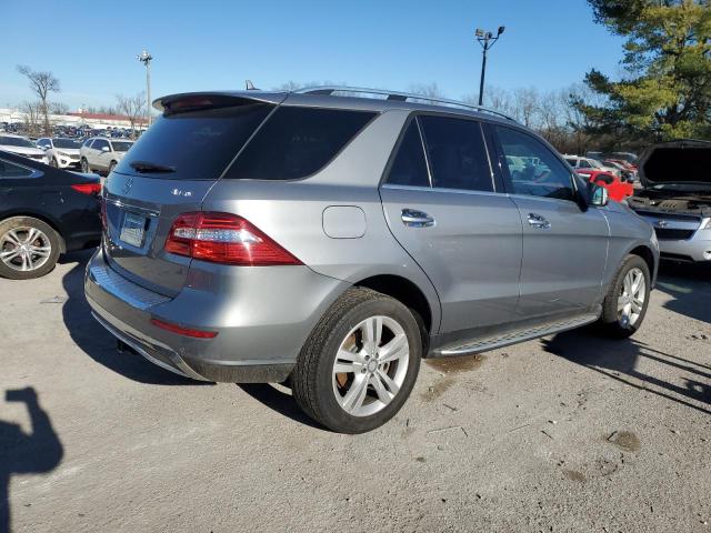 4JGDA5HB5FA526219 - 2015 MERCEDES-BENZ ML 350 4MATIC GRAY photo 3