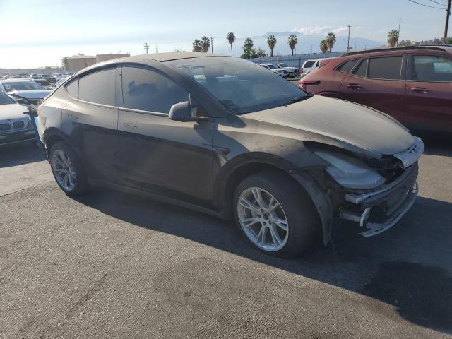 5YJYGDEE4MF276327 - 2021 TESLA MODEL Y Czarny zdjęcie 4