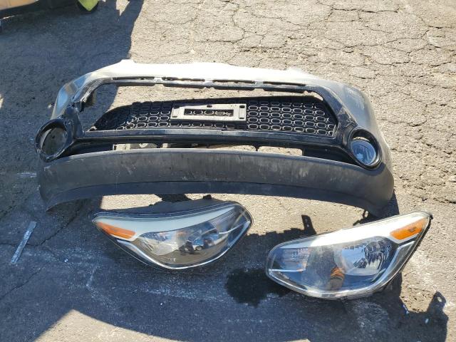 KNDJP3A54G7240505 - 2016 KIA SOUL + GRAY photo 12