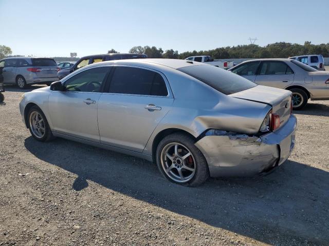 1G1ZB5EB6A4123071 - 2010 CHEVROLET MALIBU LS Srebrny zdjęcie 2