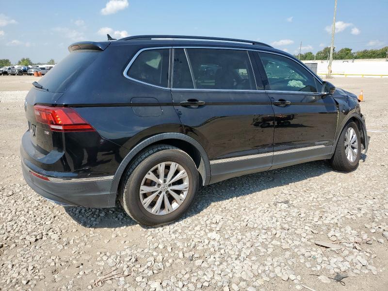 3VV3B7AX7JM019074 - 2018 VOLKSWAGEN TIGUAN SE 黑色 照片 3