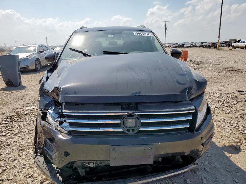 3VV3B7AX7JM019074 - 2018 VOLKSWAGEN TIGUAN SE 黑色 照片 5