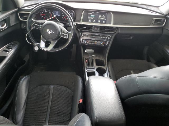 5XXGT4L36KG362998 - 2019 KIA OPTIMA LX Weiß Foto 8