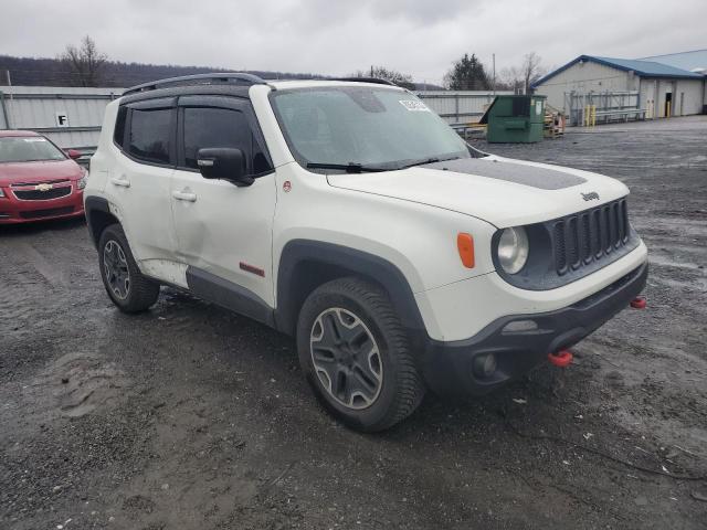 ZACCJBCT0FPB60922 - 2015 JEEP RENEGADE TRAILHAWK WHITE photo 4