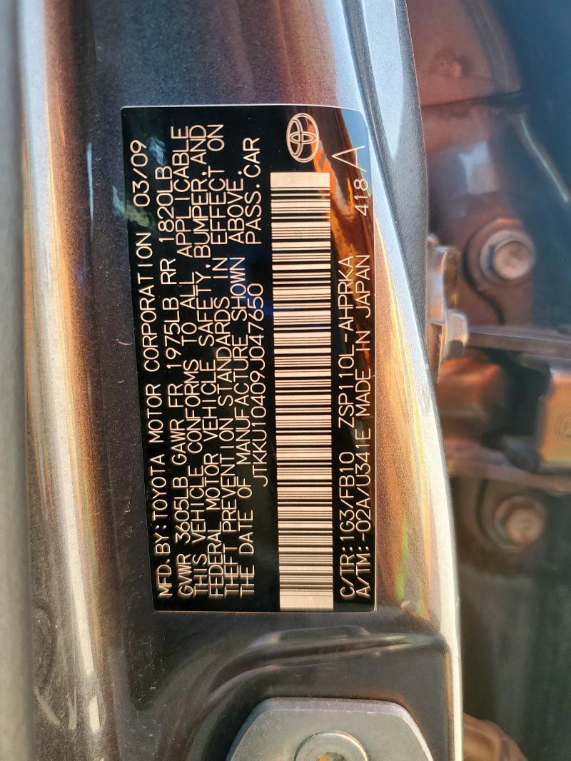 JTKKU10409J047650 - 2009 TOYOTA SCION XD GRAY photo 12