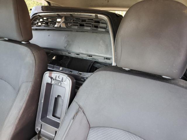 4A4AP3AW7FE041721 - 2015 MITSUBISHI OUTLANDER ES BLACK photo 10