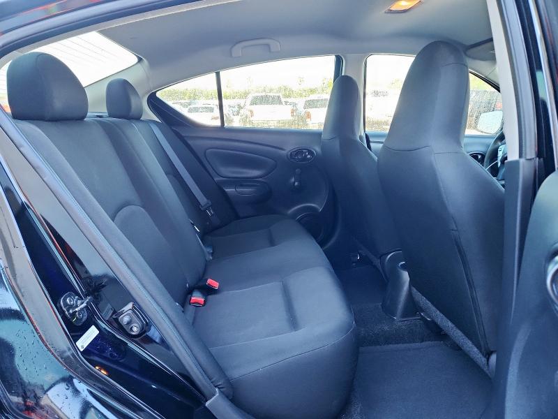 3N1CN7AP4GL895155 - 2016 NISSAN VERSA S შავი ფოტო 10