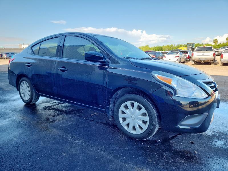 3N1CN7AP4GL895155 - 2016 NISSAN VERSA S შავი ფოტო 4