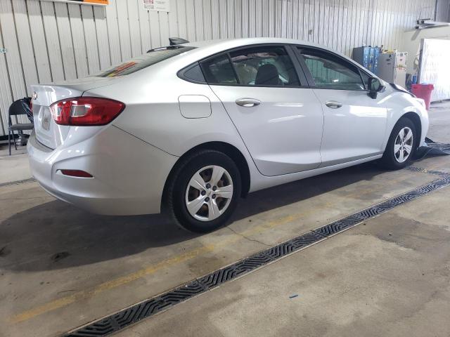 1G1BC5SM2J7237135 - 2018 CHEVROLET CRUZE LS 银色 照片 3
