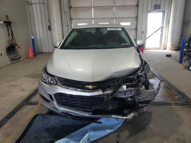 1G1BC5SM2J7237135 - 2018 CHEVROLET CRUZE LS 银色 照片 5