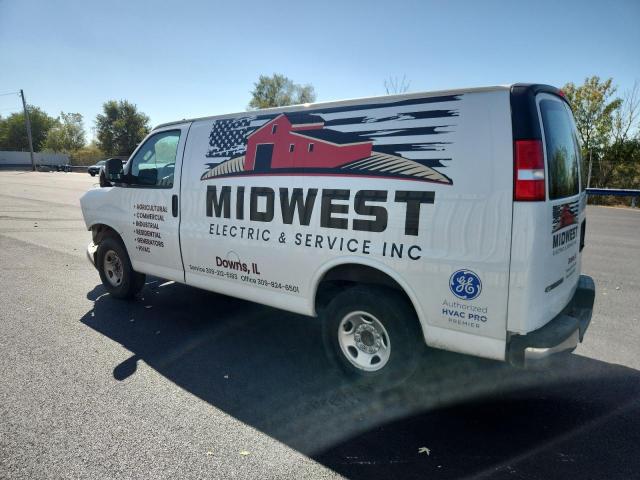 1GCWGAFP7K1347645 - 2019 CHEVROLET EXPRESS G2 WHITE photo 2