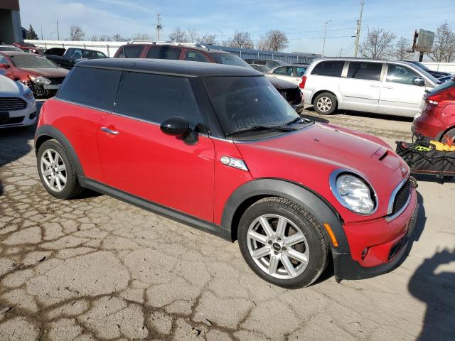 WMWSV3C54CTY16518 - 2012 MINI COOPER S RED photo 4