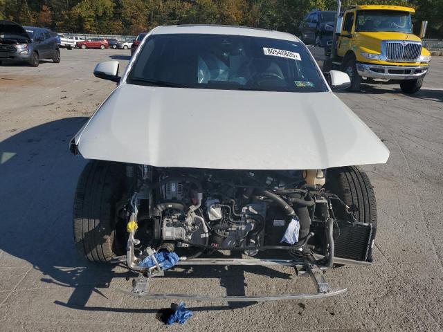 WBXYJ1C05P5V33981 - 2023 BMW X2 XDRIVE28I WHITE photo 5