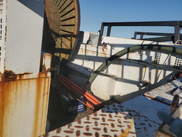 1GDM7H1C3XJ517510 - 1999 GMC C-SERIES C7H042 WHITE photo 6