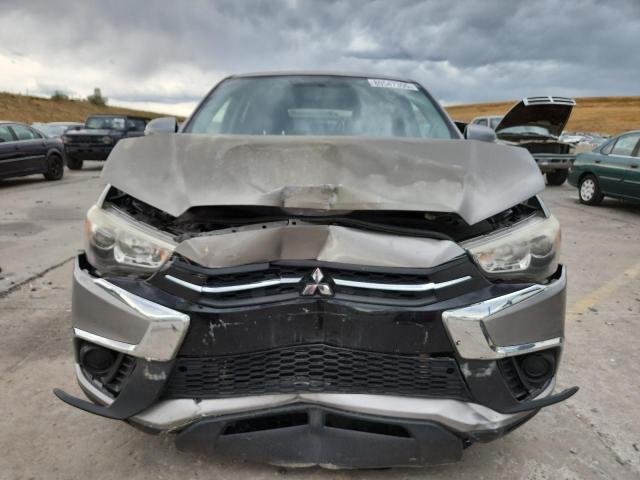 JA4AR3AU4JZ033555 - 2018 MITSUBISHI OUTLANDER ES Gri fotoğraf 5