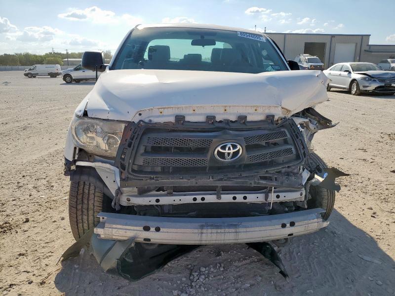5TFUW5F13DX315708 - 2013 TOYOTA TUNDRA DOUBLE CAB SR5 WHITE photo 5