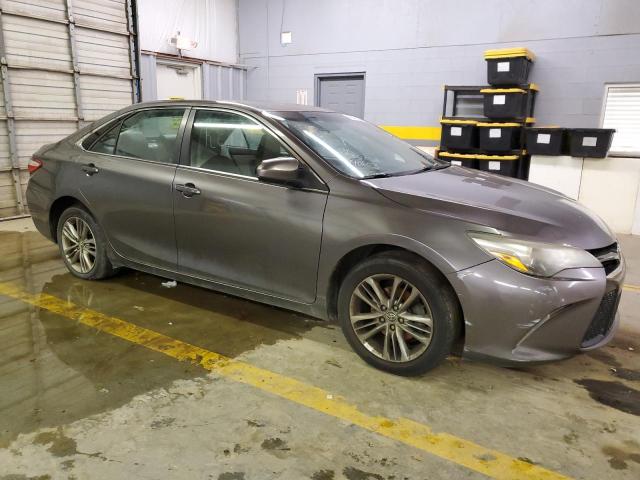 4T1BF1FK5FU027164 - 2015 TOYOTA CAMRY LE GRAY photo 4