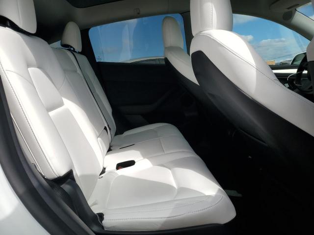 7SAYGAEE9NF536935 - 2022 TESLA MODEL Y Білий фото 10