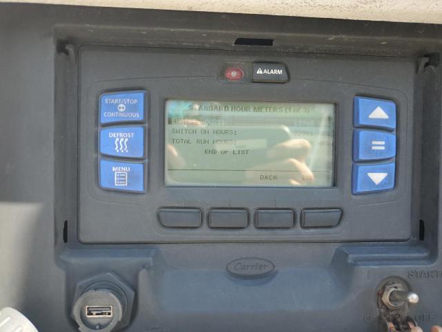 1UYVS2535GM643110 - 2016 UTILITY VS2RA WHITE photo 8