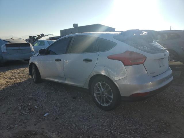 1FADP3K20FL288466 - 2015 FORD FOCUS SE SILVER photo 2