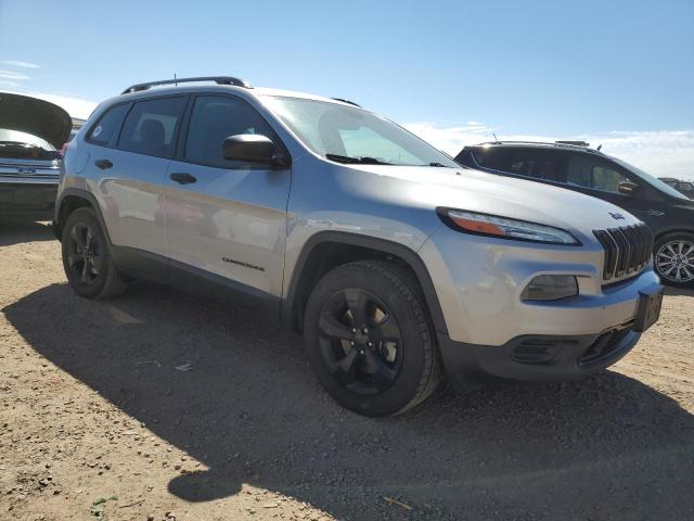 1C4PJMAS2HW594764 - 2017 JEEP CHEROKEE SPORT 银色 照片 4