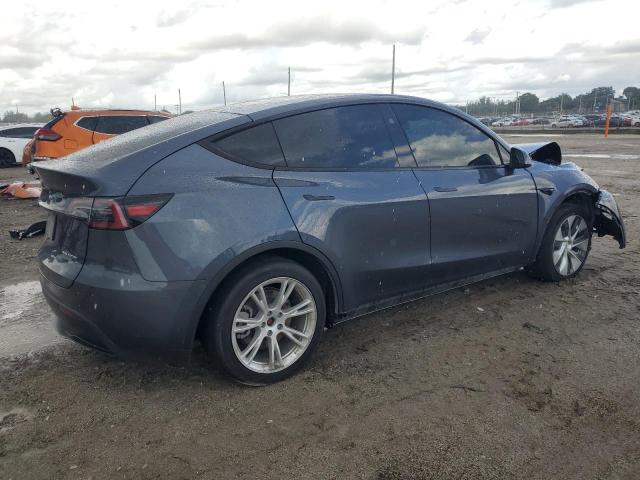 7SAYGDEE4PA168102 - 2023 TESLA MODEL Y Gris photo 3