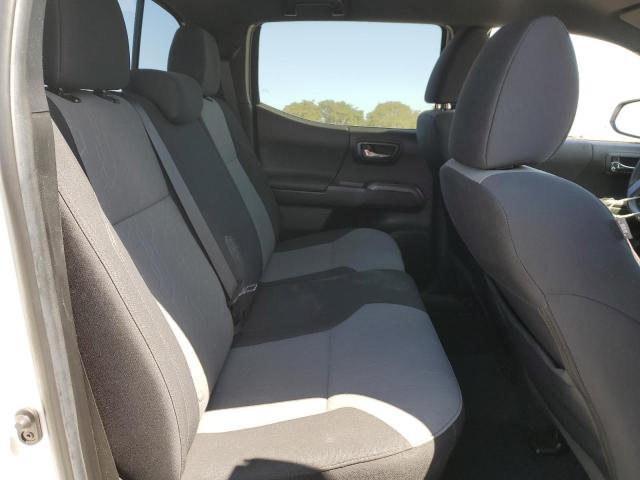 3TYCZ5AN5PT122472 - 2023 TOYOTA TACOMA DOUBLE CAB WHITE photo 10
