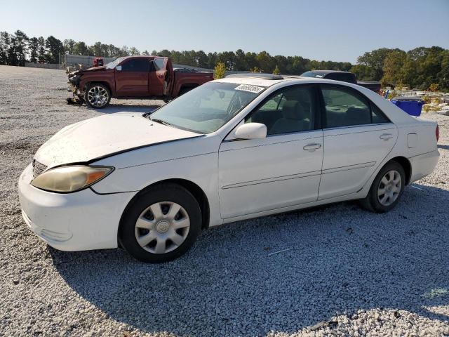 2004 TOYOTA CAMRY LE, 