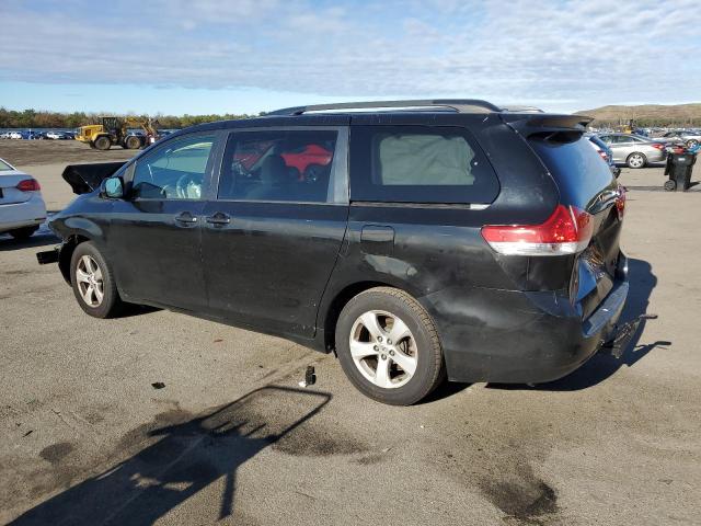 5TDKK3DC9BS168115 - 2011 TOYOTA SIENNA LE BLACK photo 2