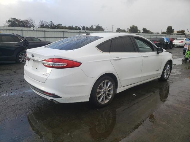 3FA6P0LU3HR358571 - 2017 FORD FUSION SE HYBRID WHITE photo 3