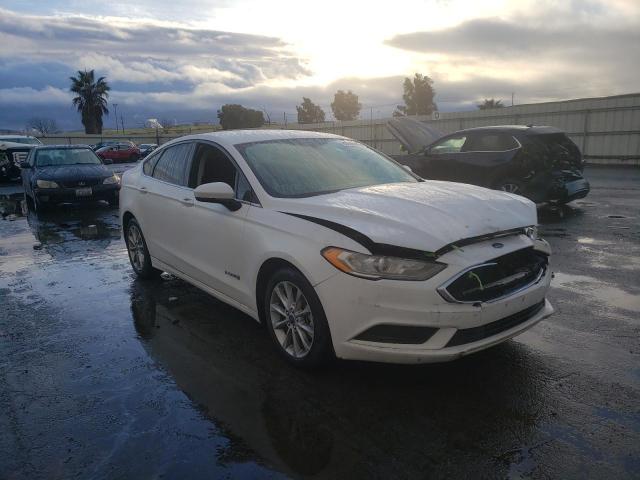 3FA6P0LU3HR358571 - 2017 FORD FUSION SE HYBRID WHITE photo 4