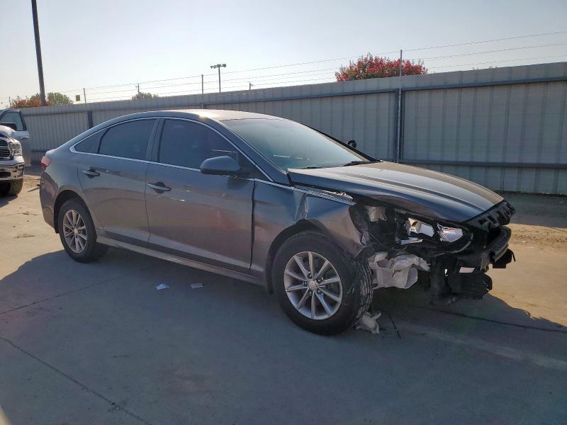 5NPE24AF9JH664263 - 2018 HYUNDAI SONATA SE 灰色 照片 4