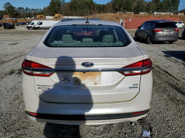 3FA6P0HDXJR183816 - 2018 FORD FUSION SE WHITE photo 6