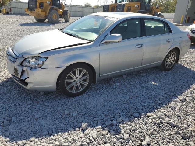 2007 TOYOTA AVALON XL, 