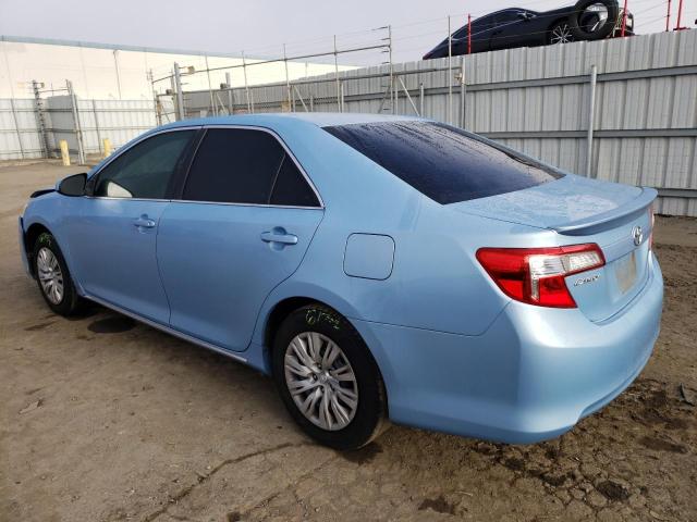 4T1BF1FK4CU512875 - 2012 TOYOTA CAMRY BASE BLUE photo 2