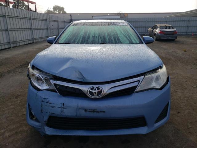 4T1BF1FK4CU512875 - 2012 TOYOTA CAMRY BASE BLUE photo 5