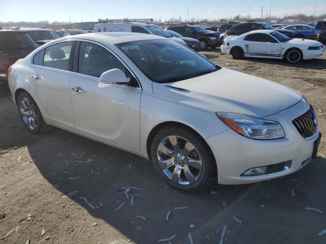 2G4GS5EV9D9147791 - 2013 BUICK REGAL PREMIUM WHITE photo 4