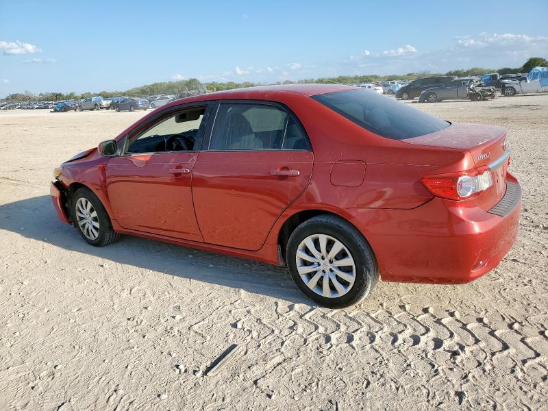 5YFBU4EE2CP039580 - 2012 TOYOTA COROLLA BASE RED photo 2