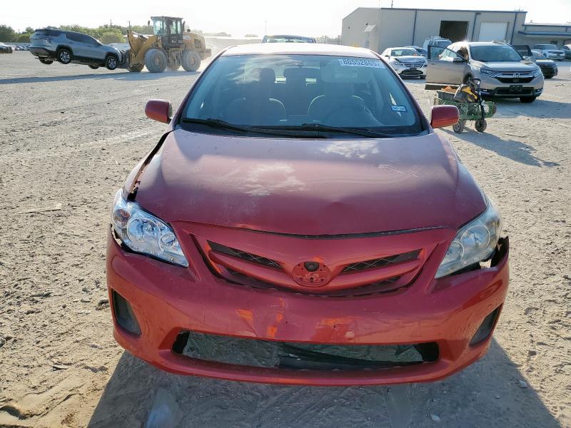 5YFBU4EE2CP039580 - 2012 TOYOTA COROLLA BASE RED photo 5