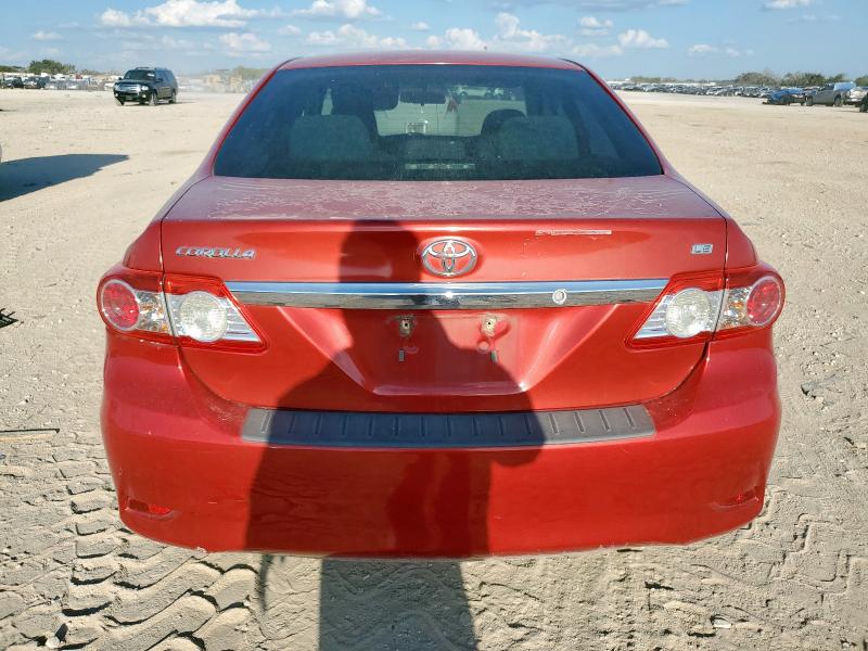 5YFBU4EE2CP039580 - 2012 TOYOTA COROLLA BASE RED photo 6