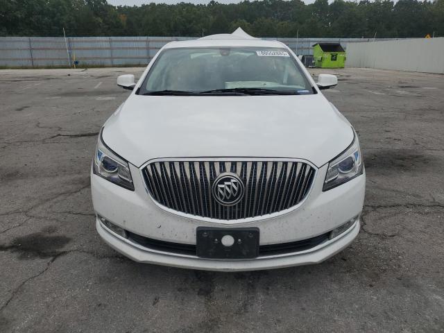 1G4GB5GR8FF240876 - 2015 BUICK LACROSSE WHITE photo 5