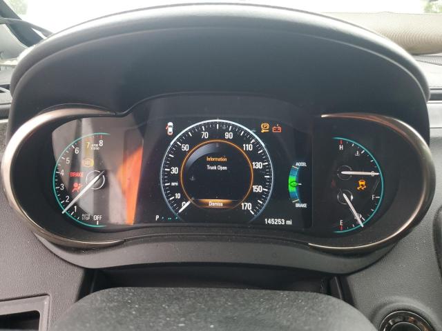 1G4GB5GR8FF240876 - 2015 BUICK LACROSSE WHITE photo 9