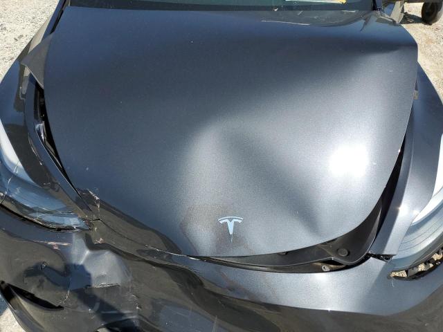 7SAYGDEDXSA353805 - 2025 TESLA MODEL Y GRAY photo 11