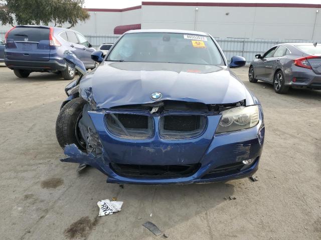 WBAPH53599A436796 - 2009 BMW 328 I SULEV BLUE photo 5