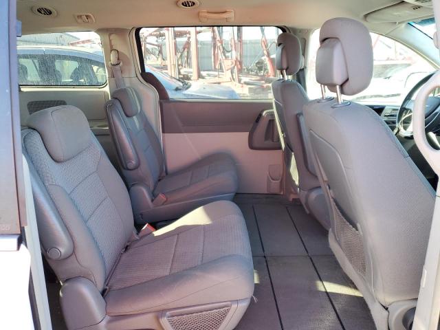 2A4RR5D16AR346424 - 2010 CHRYSLER TOWN & COU TOURING WHITE photo 11