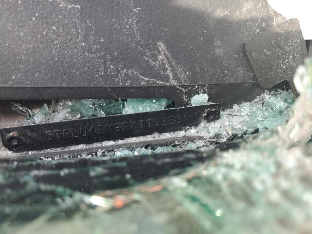 5TFLU4EN9FX116388 - 2015 TOYOTA TACOMA DOUBLE CAB BROWN photo 12