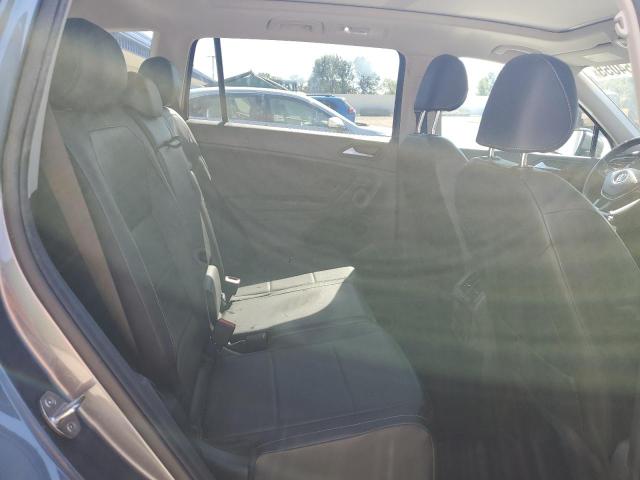 3VV2B7AX4KM025637 - 2019 VOLKSWAGEN TIGUAN SE GRAY photo 11