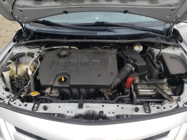 2T1BU4EE1DC997904 - 2013 TOYOTA COROLLA BASE Argent photo 11